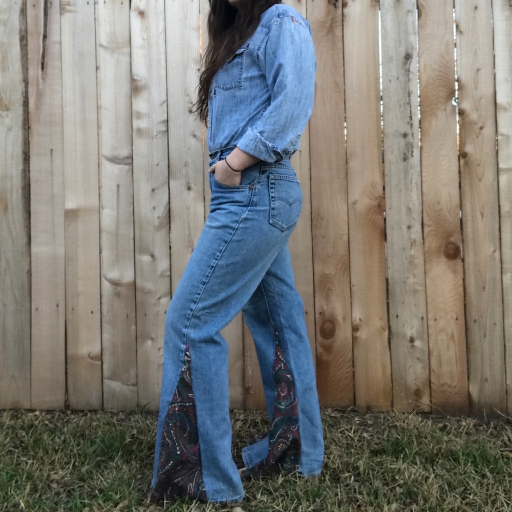 Vintage Hippie Bell Bottom Levi's 560